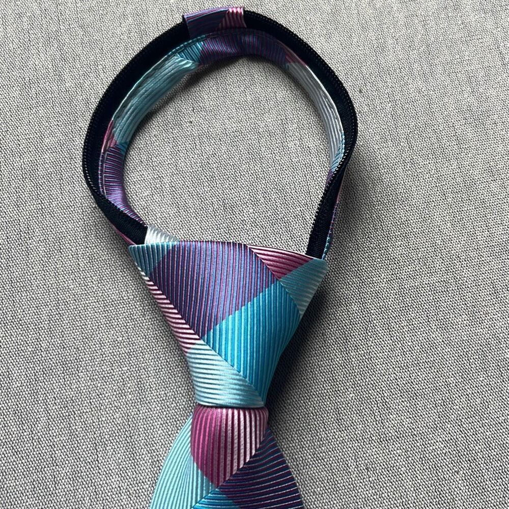 Littlest Prince Boys 2-5 year Blue Pink Gray Plaid Zipper Tie Necktie NEW - Picture 2 of 4
